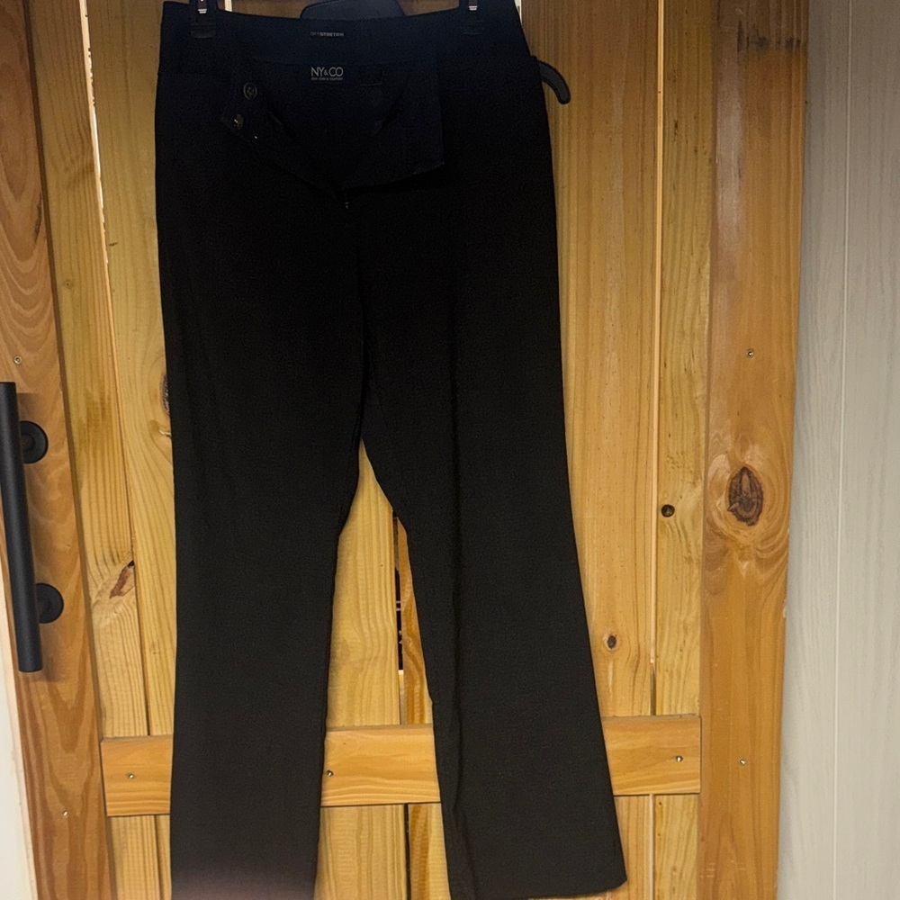 New York & Company Classic Black Women's Pants - Picture 1 of 4